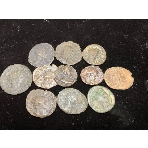 3rd Century Crisis, 11 AE Coin Lot
