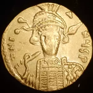 Constantine IV, AV Solidus