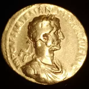 Hadrian, AV Aureus