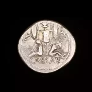Julius Caesar, AR Denarius