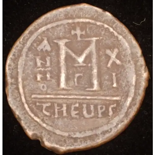 Maurice, AE Follis